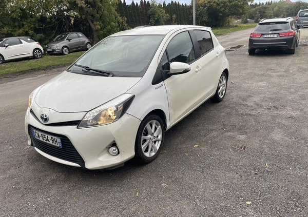 Toyota Yaris cena 24500 przebieg: 105000, rok produkcji 2013 z Krotoszyn małe 529